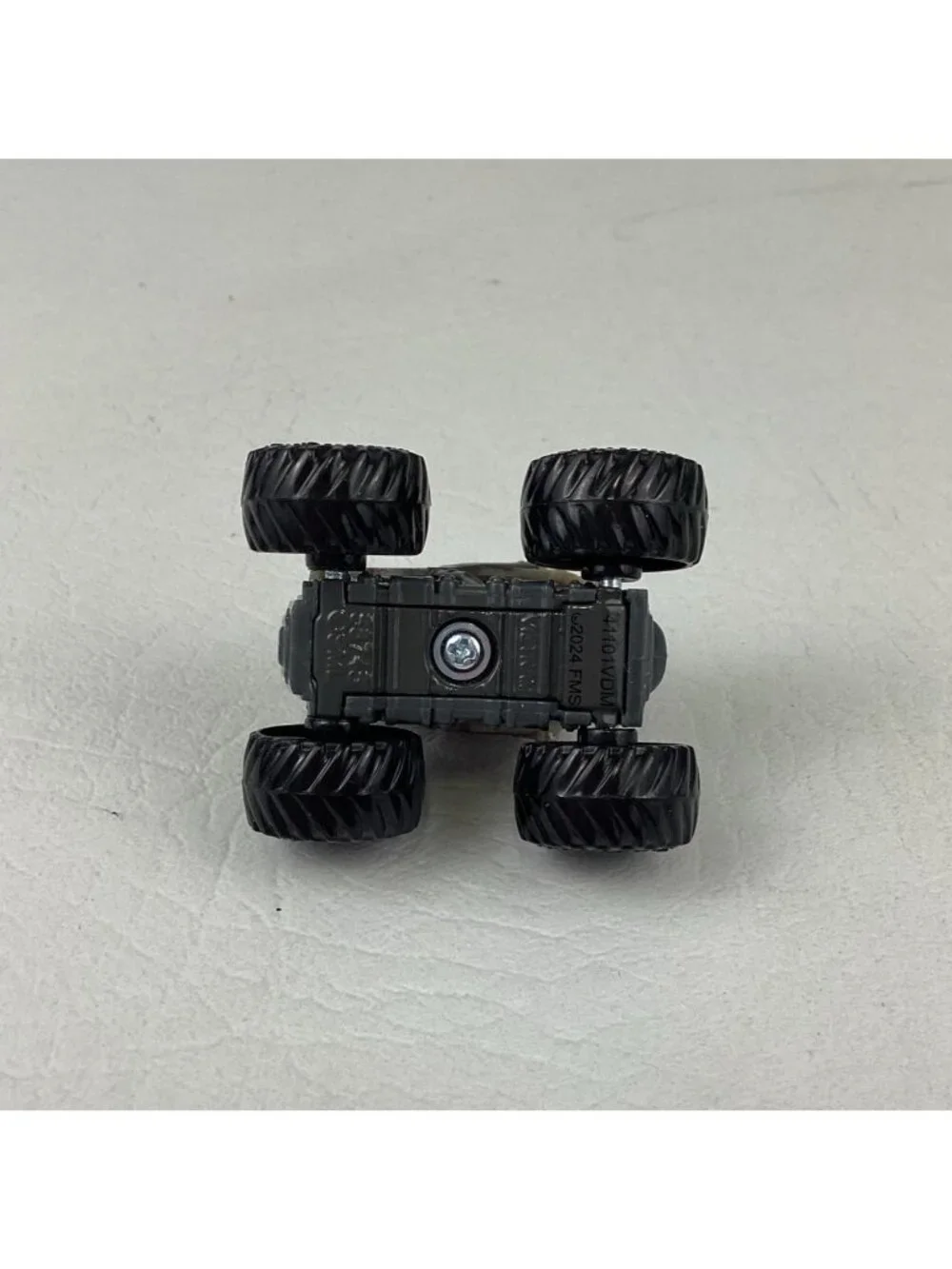 Pirate's Curse #661 Monster Jam Truck Mini 2